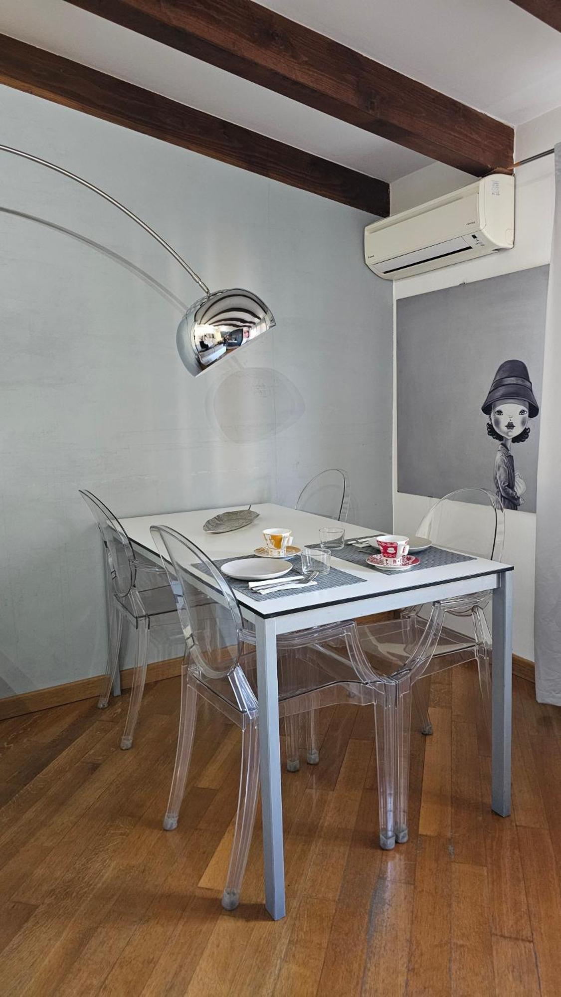 Nolo93 Attic Right In Front Of The Metro Station To Duomo Appartement